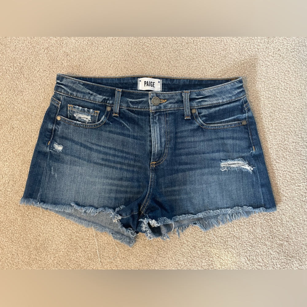 PAIGE Daryn Distressed Shorts Size 28